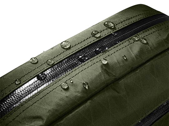 تصویر کیف کراس بادی تام‌ تاک مدل Aviator T35 با طراحی X-Pac، ضد آب و وزن سبک