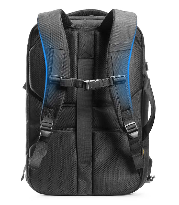 کوله‌پشتی تام‌تاک مدل Navigator T66 با ظرفیت 40 لیتر و طراحی مقاوم برای سفرهای کاری و تفریحی